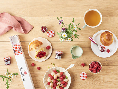 Photo de mise en situation de Confiture de Framboises et Litchis Bonne Maman - Bonne Maman - 3