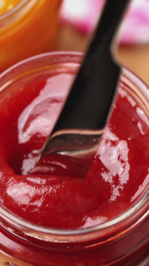 Vidéo de mise en situation de Confiture de Fruits Exotiques SANS MORCEAUX et son tartineur Bonne Maman - Bonne Maman - 3